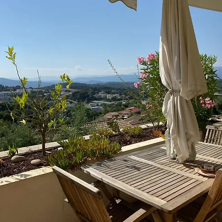 2 Pieces Avec Terrasse Et Piscine - 4 Pers - - Fr-1-609-111 *